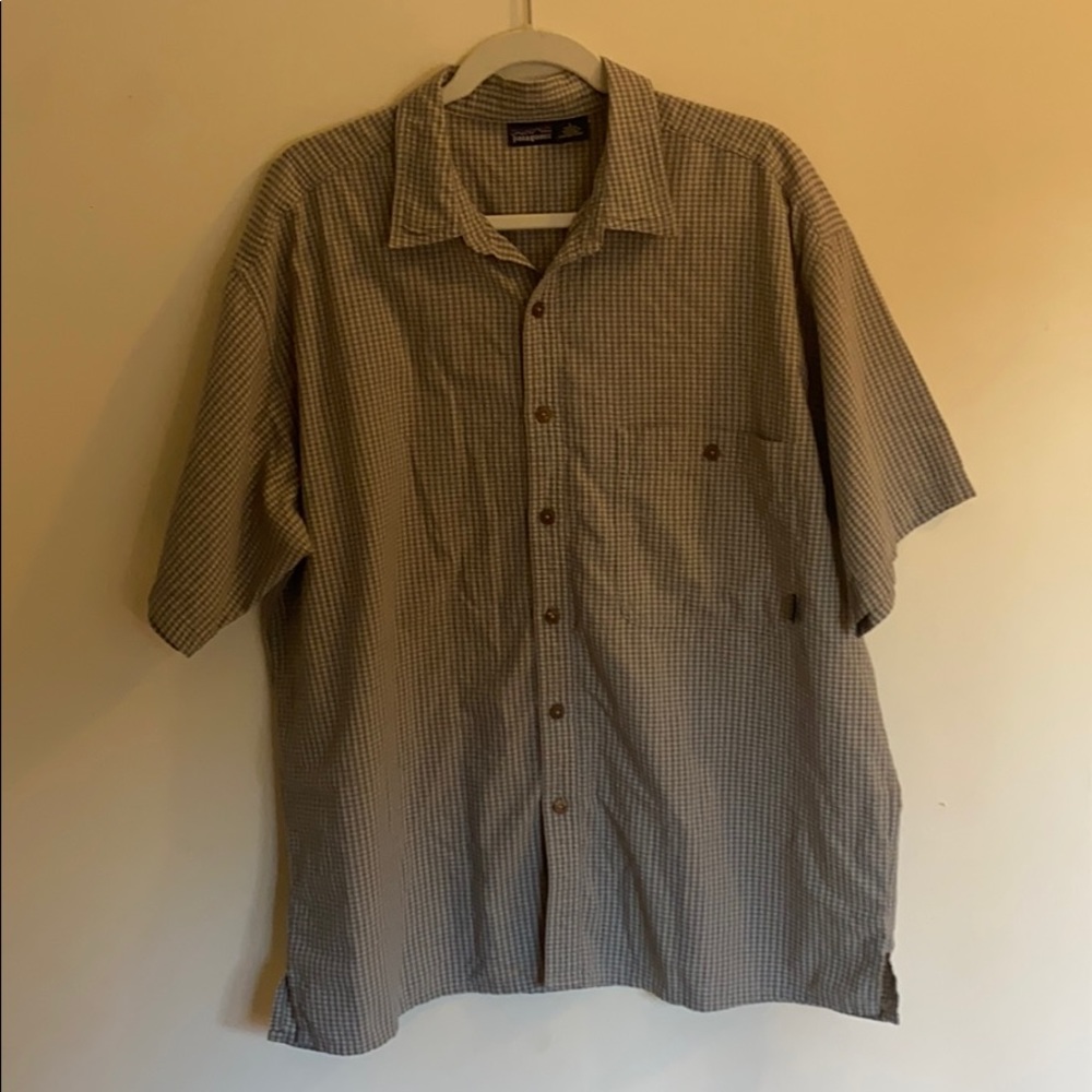 Casual Patagonia Button Down Tee Shirt